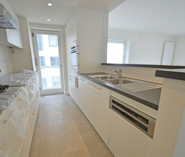 Mooi ongemeubeld appartement op een top locatie op de Kustlaan op e... - Photo 6