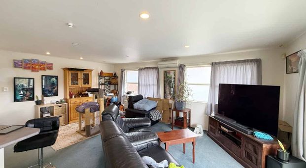 27 Glendene Avenue - Photo 1