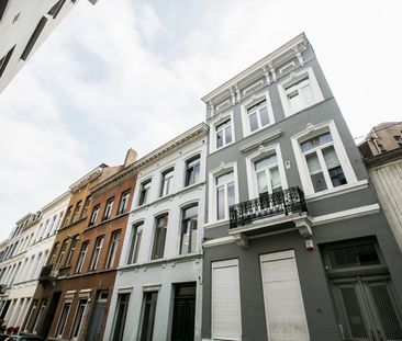 Möblierte Wohnung in Brüssel Schuman, EU-Bezirk - Photo 2