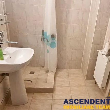 Apartament cu 2 camere, zona Tudor - Fotografie 4