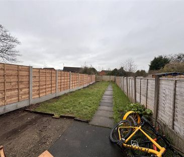 2 bedroom terraced house to rent - Photo 4