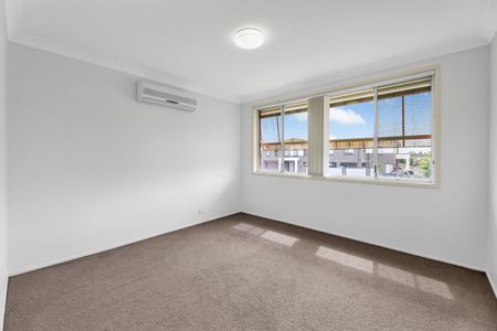 85 Yarramundi Drive, Dean Park NSW 2761 - House For Rent | Domain - Photo 4