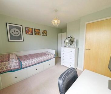 2 Bedroom Flat To Let - Photo 4