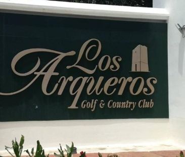 Luxury Flat for rent in Benahavís, Andalusia - Photo 2