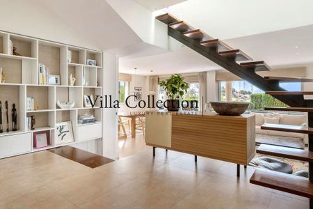 Luxury Villa for rent in Cap Martinet, Spain - Photo 2