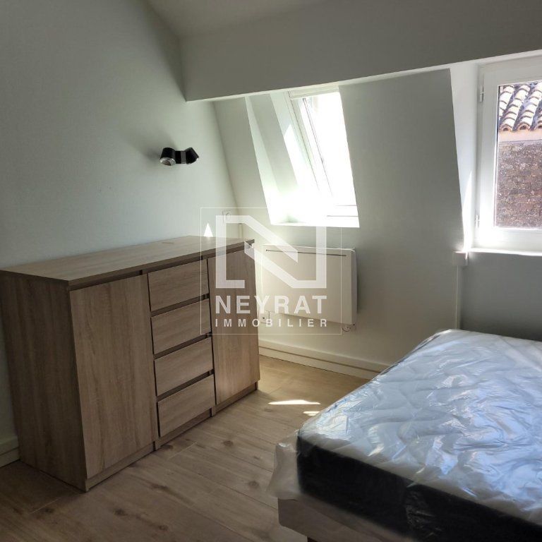 Location Appartement 1 pièce Meublé 19m² CHALON SUR SAONE 71100 - Photo 1