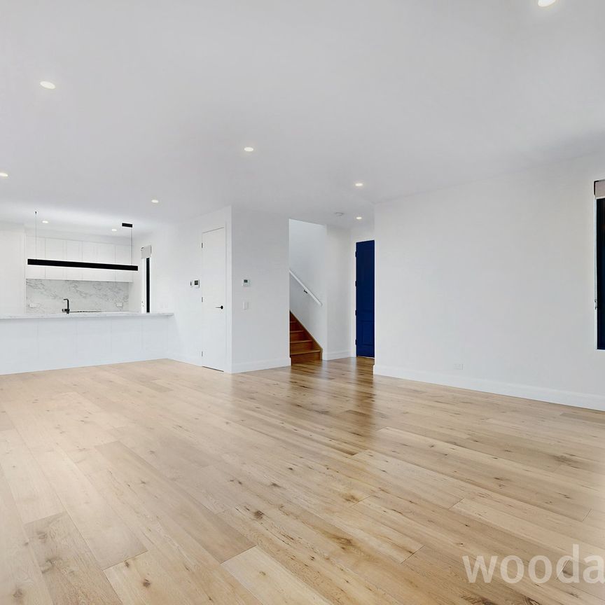 WOW Factor - Stunning Family Home in Perfect Location - Photo 1