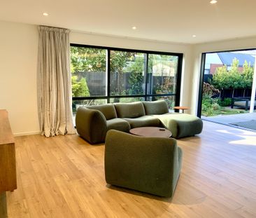 Halswell, 4 bedrooms - Photo 2