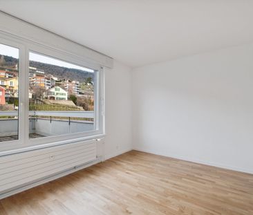 1ER LOYER OFFERT - Grand 5.5 pièces lumineux avec terrasse et vue - Photo 1