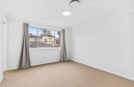 Perfectly Positioned Family Home in a Quiet Baulkham Hills Pocket | 6 Month Lease - Photo 2