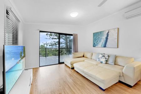 14 Coolum Terrace, Coolum Beach. - Photo 2