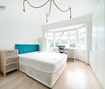 4 bedroom house to rent - Photo 2