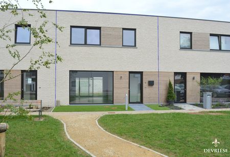 Prachtige gezinswoning met 3 slaapkamers en vlotte bereikbaarheid te Deerlijk - Foto 5