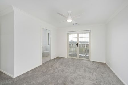 Brand New Luxury Home in Lochinvar Downs - Photo 4