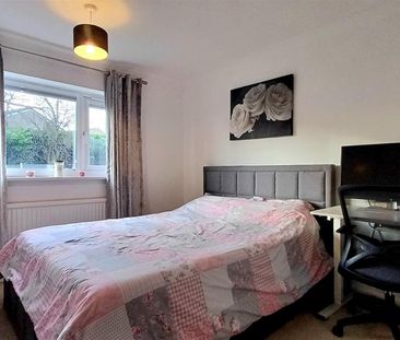 2 bedroom semi-detached house to rent - Photo 6