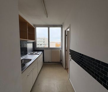 Location Appartement 4 pièces 74m² LILLE 59000 - Photo 1