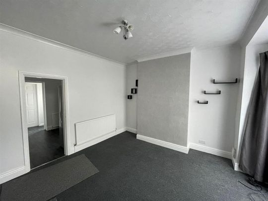 2 bedroom house to rent - Photo 1
