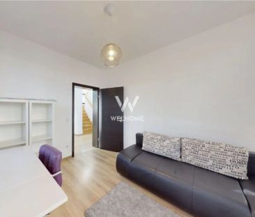 Casa individuala cu pivnita in Sura Mica, zona Salii de sport - Sibiu - Fotografie 1