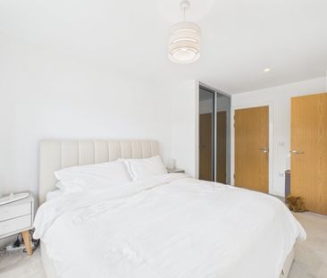 2 bedroom Flat in Colton House, Arborfield - Photo 6
