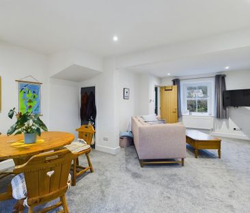 2 bedroom semi-detached house to rent - Photo 1