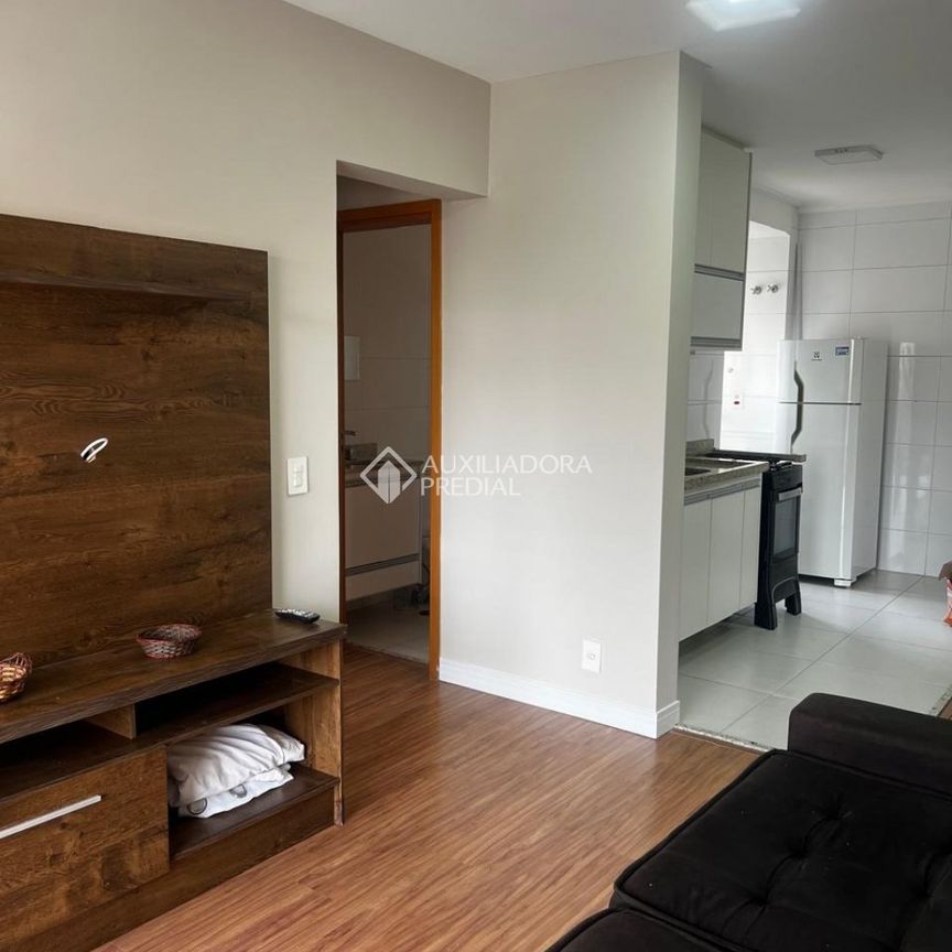 Apartamento com 2 quartos e 53m² para alugar em Santa Maria, Santo André. - Photo 1