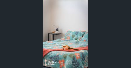 Modern Elegance and Practical Design for Contemporary Living - Photo 2