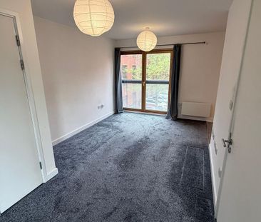 Studio to rent - Photo 2