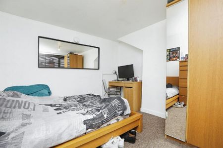 4 bedroom house to rent - Photo 3