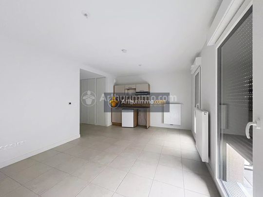 Location Appartement 1 pièce 30m² CLERMONT FERRAND 63100 - Photo 1