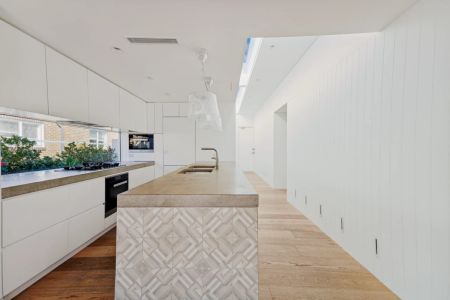 5/30 Ramsgate Avenue,Bondi Beach,New South Wales 2026, Sydney - Photo 2