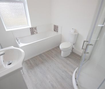 2 Bedroom House - Semi-Detached To Let - Photo 1
