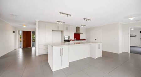 196B Kainui Road - Photo 4