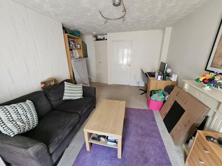 2 bedroom terraced house to rent - Photo 3