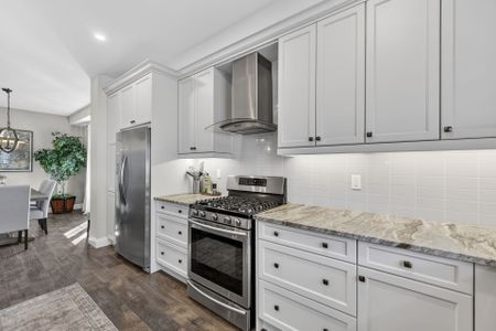 For Lease - 205 Yellow Birch Crescent, Blue Mountains, Ontario - Photo 2