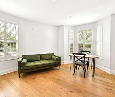 A two bedroom house, with a study - Photo 2