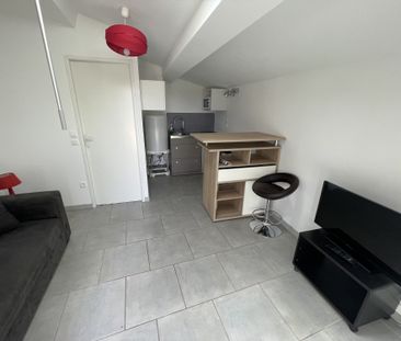 Location Appartement 1 pièce 18m² PESSAC 33600 - Photo 1