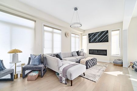 For Lease - 196 Closson Drive, Whitby, Ontario - Photo 5