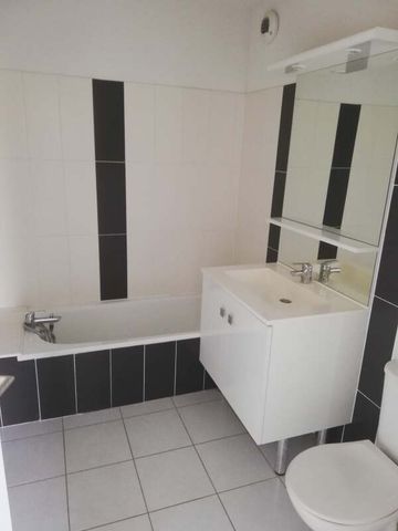 Location Appartement 2 pièces 34m² DOUAI 59500 - Photo 3