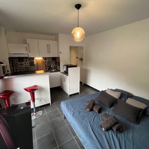 Location Appartement 1 pièce 20m² AJACCIO 20000 - Photo 2