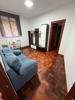 Alquiler de piso en Calle del Muelle, 35 - Photo 1