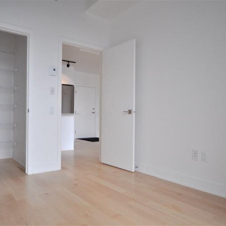 Condo locatif | 4 1/2 avec garage | dans le U31 - Photo 3