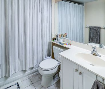 For Lease - 35 Kingsbridge Garden Circle Unit# 403, Mississauga, On... - Photo 5