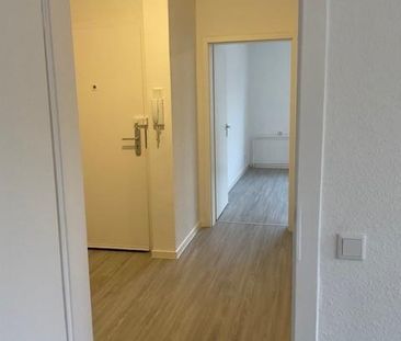 Sehr schöne renovierte 2 Zimmer Wohnung in Gelsenkirchen zu vermieten - Foto 1