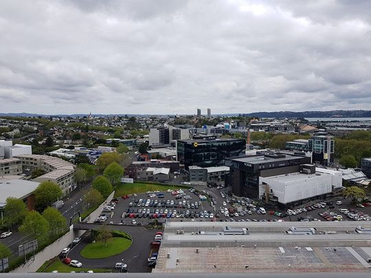 2 bedroom with Amazing Views - Photo 1