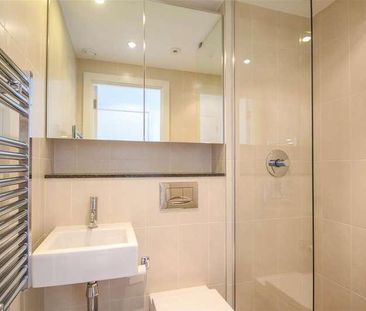 The Heart, Mediacityuk, Salford, M50 - Photo 1