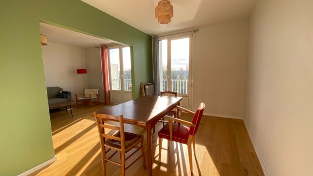 Appartement T5 - 93.13 m² - TOURS - Photo 1