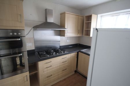 Portland Road, Hayes, UB4 - Photo 5