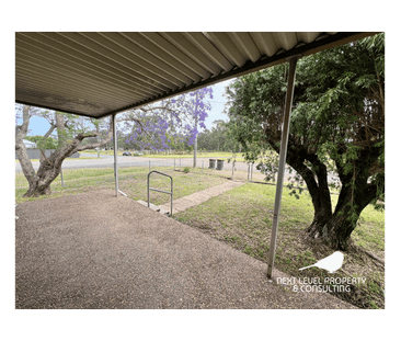 Updated family home - Photo 6