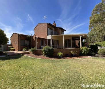 4/34-36 Oaklands Avenue, Halls Head, WA 6210 - Photo 4