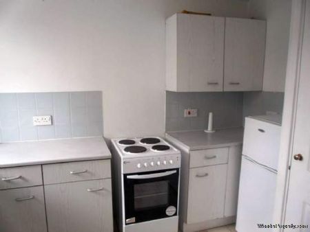 1 bedroom property to rent in London - Photo 2